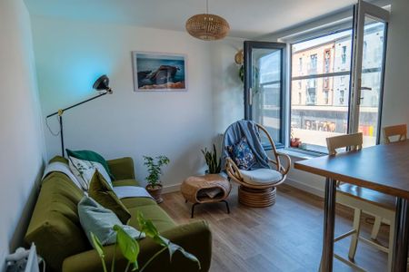 2 bedroom flat to rent - Photo 2