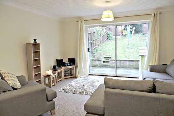 2 bedroom house to rent - Photo 1