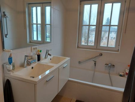 Appartement te huur - Photo 3