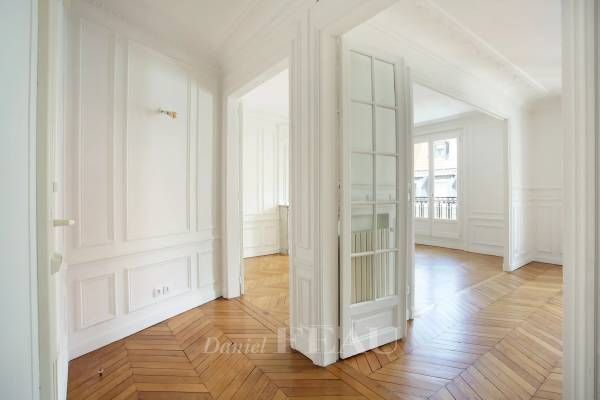 Appartement à louer à Paris 3Ème - Photo 1