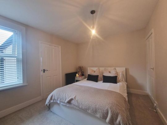 2 bedroom house to rent - Photo 1