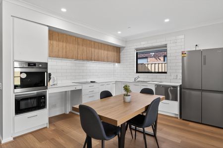 15 Blossom Street, Officer VIC 3809 - House For Rent | Domain - Photo 3