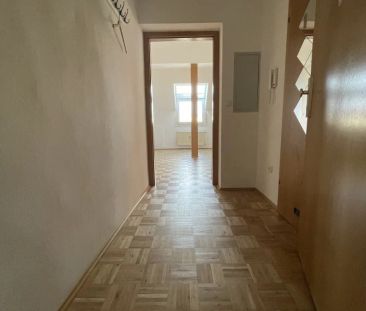 Zentral gelegene 2-Zimmer-Dachgeschoßwohnung mit besonderem Flair - Photo 5