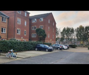 1 Bed Flat, Bream Close, N17 - Photo 3