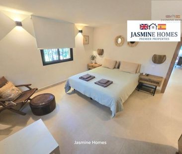 4 room luxury House for rent in Denia, Spain - Photo 3