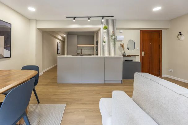 Carrer de Guillem dAnglesola, Valencia, Valencian Community 46022 - Photo 1