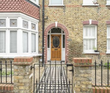Herbert Road, SW19, London - Photo 1