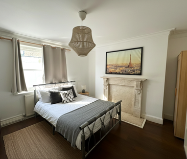 6 bedroom end of terrace house to rent - Photo 5