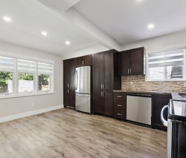 For Lease - 18 Beech Street, Ajax, Ontario - Photo 6