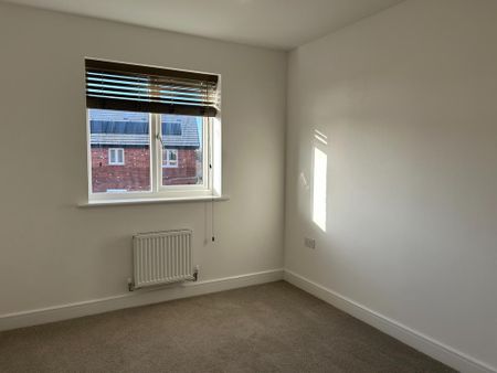 3 bedroom terraced house to rent - Photo 5