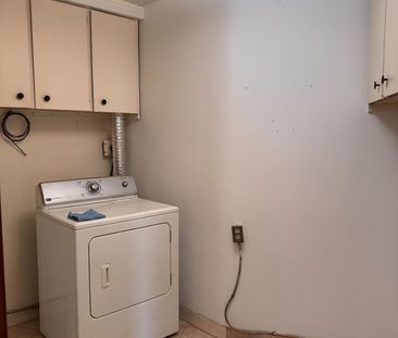 1201 5 Shady Golfway Avenue - Photo 4