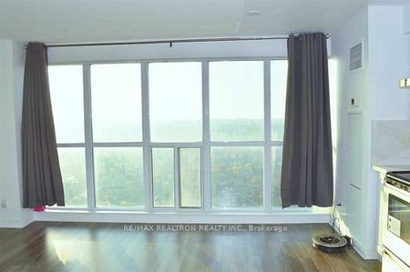 For Lease - 50 Town Centre Court Unit# 3310, Toronto, Ontario - Photo 4