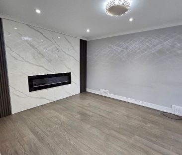 For Lease - 259 Tower Drive Unit# Main, Toronto, Ontario - Photo 4