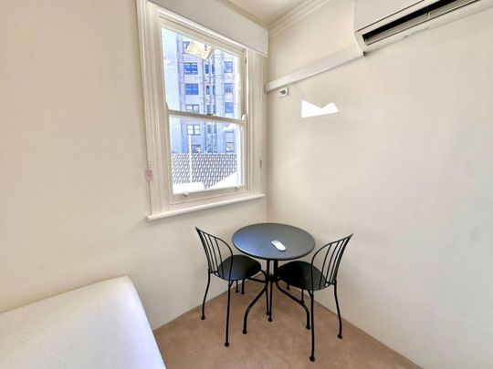 Modern Furnished Studio Units in Potts Point Move In Today! - Photo 1