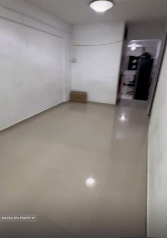 Blk 214 Yishun Street 21 (Yishun), HDB 3 Rooms - For Rent - Photo 4