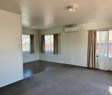 12a Lloyd Drive - Photo 5