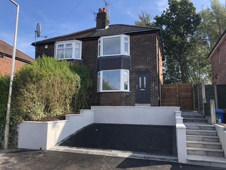 2 bedroom semi-detached house to rent - Photo 3