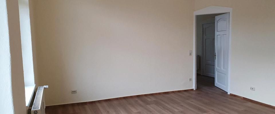 Schöne, helle, modernisierte Altbauwohnung, 650 € kalt - Photo 1