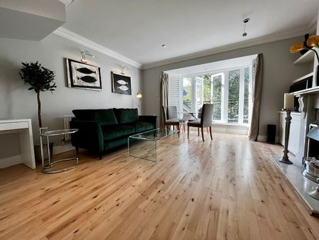 Ballsbridge Wood, Ballsbridge Dublin 4 - Photo 5