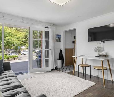 1 Bedroom Unit in the City - Photo 1