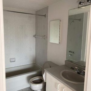 4.5 situé au 41 Pinard à Granby - Photo 2