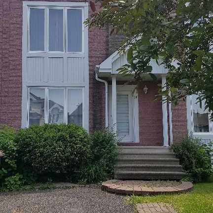 Jolie maison de ville 2 étage à louer à St-Basile Legrand - Photo 4