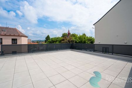 Pronájem bytu 1+kk a garsoniéry 26 m², Prašná 352, České Budějovice - Photo 4