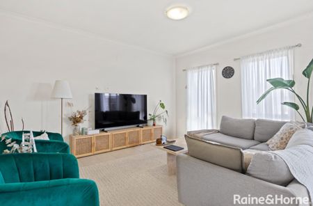 6/10 Murchison Drive, Roxburgh Park, VIC 3064 - Photo 5