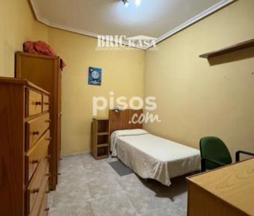 Piso en alquiler en Casco Antiguo - Foto 3