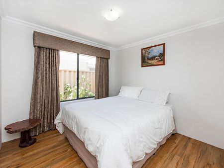Cosy Rental Close to Amenities - Photo 4
