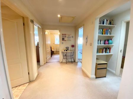 2 bedroom apartment to rent - Photo 2