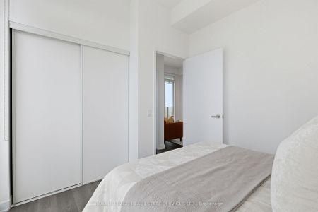 For Lease - 3900 Confederation Parkway Unit# 1811, Mississauga, Ontario - Photo 5