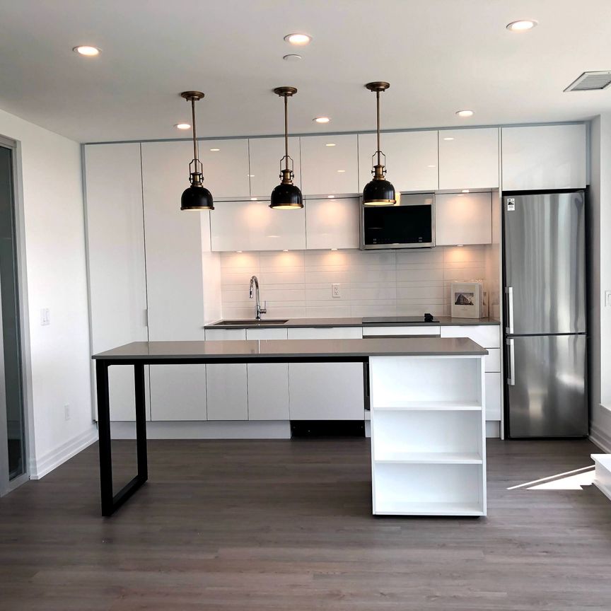 For Lease - 1 Belsize Drive Unit# 714, Toronto, Ontario - Photo 1