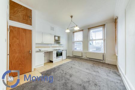 Studio to rent - Photo 2