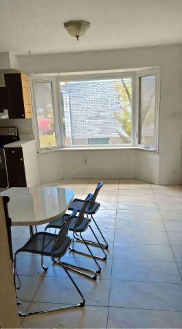 For Lease - 131 Paperbirch Crescent, London North, Ontario - Photo 2