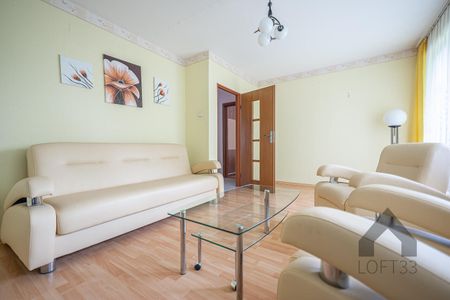 Trzypokojowe mieszkanie z balkonem na parterze w Jaworznie na Leopoldzie do wynajęcia | Spacer 3D - Zdjęcie 4