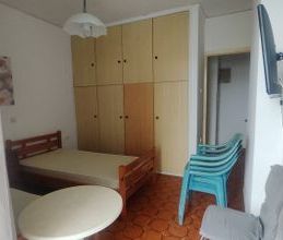 Studio/Γκαρσονιέρα για ενοικίαση - Βέλο, - Photo 1