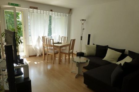 Attractive 3.5-room apartment with balcony in Studen - Photo 3