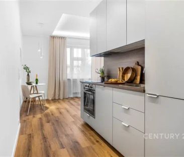 Designový 1+kk po kompletní rekonstrukci, Žižkov – Jeseniova - Photo 1