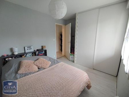 Location Appartement 2 pièces 49m² POITIERS 86000 - Photo 2