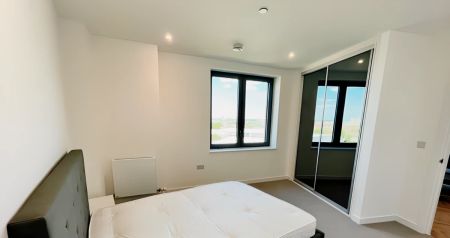2 Bedroom 2 Bathroom - Photo 4
