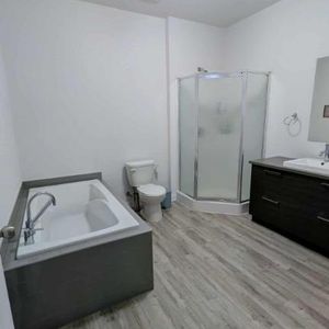 CESSION DE BAIL Appartement 4 1/2 , tout inclus !! - Photo 2