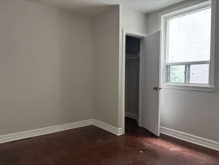 For Lease - 503 Oakwood Avenue Unit# Main Unit 4, Toronto, Ontario - Photo 3