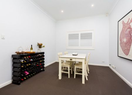 16 Edden Street, Adamstown - Photo 2