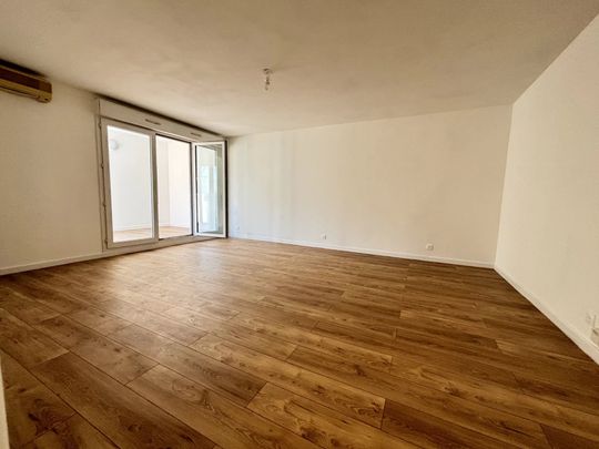 Location Appartement 2 pièces 56m² NICE 06200 - Photo 1