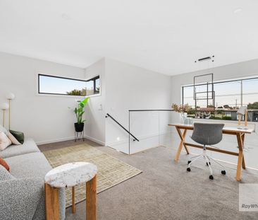 Modern Low-Maintenance Living in a Prime Location - Photo 5