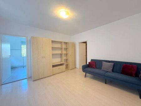 Casa individuala cu 4 camere de inchiriat-Zona Central Timisoara - Photo 2