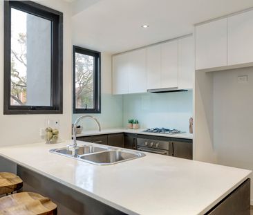 1/1349 Toorak Road, Camberwell VIC 3124 - Townhouse For Rent | Domain - Photo 6