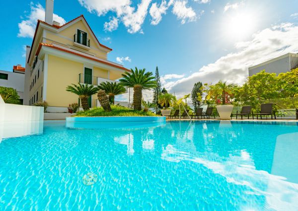 APARTAMENTO 2 QUARTOS | MOBILADO