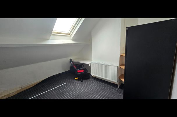 2 Bed Terraced House, Coventry St, CV2 - Photo 1